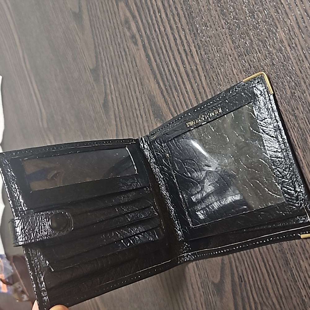 Real Leather, Wallet - Picture 4 of 6